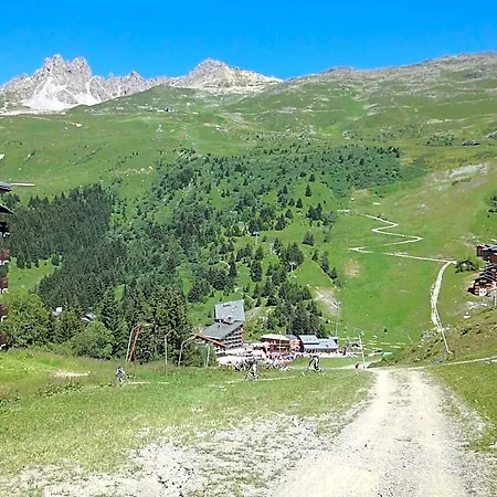 Hotel Pleasant Flat In Meribel-mottaret With Balcony 2*