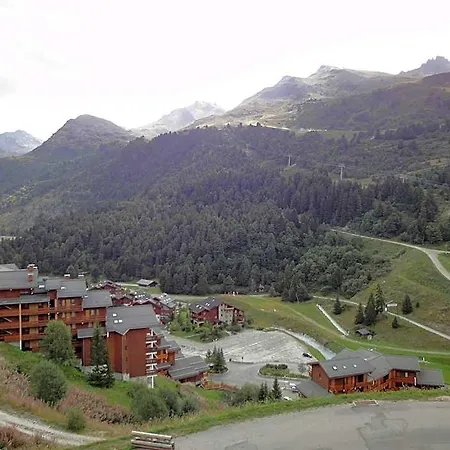 アパート Pleasant Flat In Meribel-mottaret With Balcony メリベル