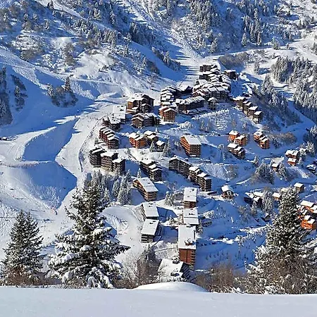 Pleasant Flat In Meribel-mottaret With Balcony Hotel