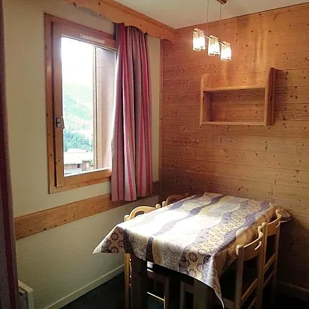 アパート Pleasant Flat In Meribel-mottaret With Balcony *